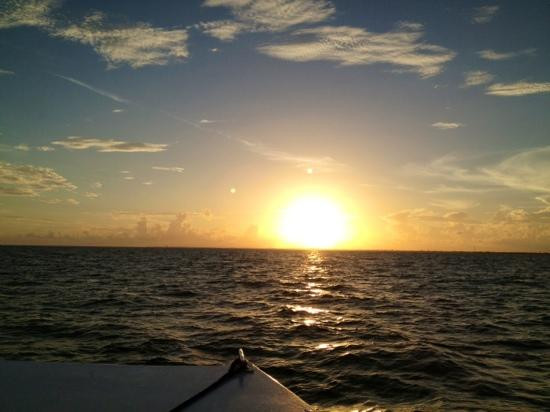 Sundance Watersports-伊斯拉摩拉达必去景点