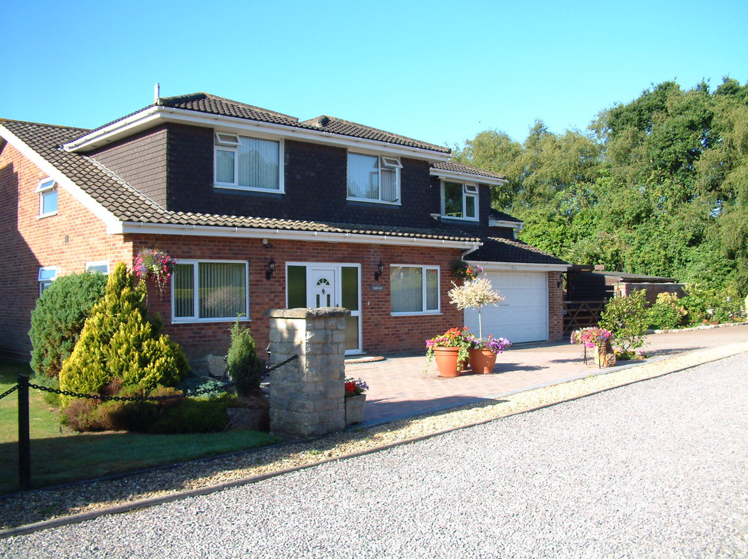 Lytchett Minster旅游攻略图片