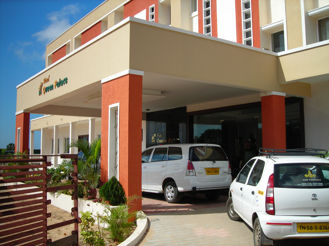 Hotel Queen Palace主图