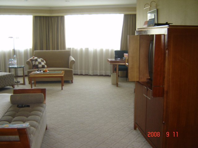 沈阳中山皇冠假日酒店主图