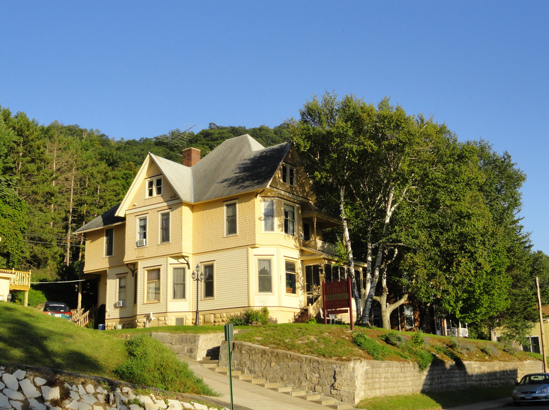 The Tritsch House主图