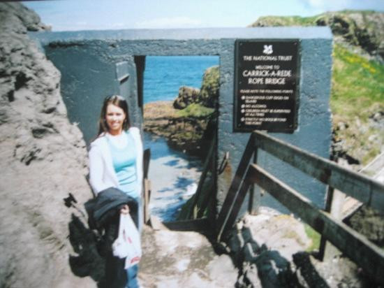 Carrick A Rede Rope Bridge景点图片