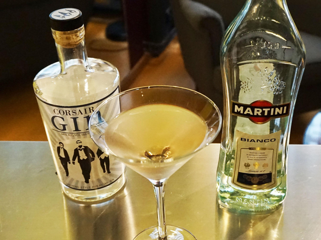 L'atelier Gin, Champagne & Vin景点图片