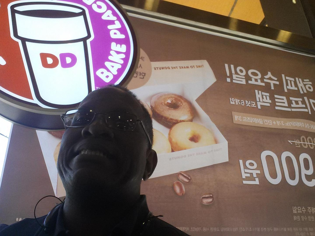 东豆川市餐馆和美食-Dunkin Donut Dongducheon Jihaeng Station Store