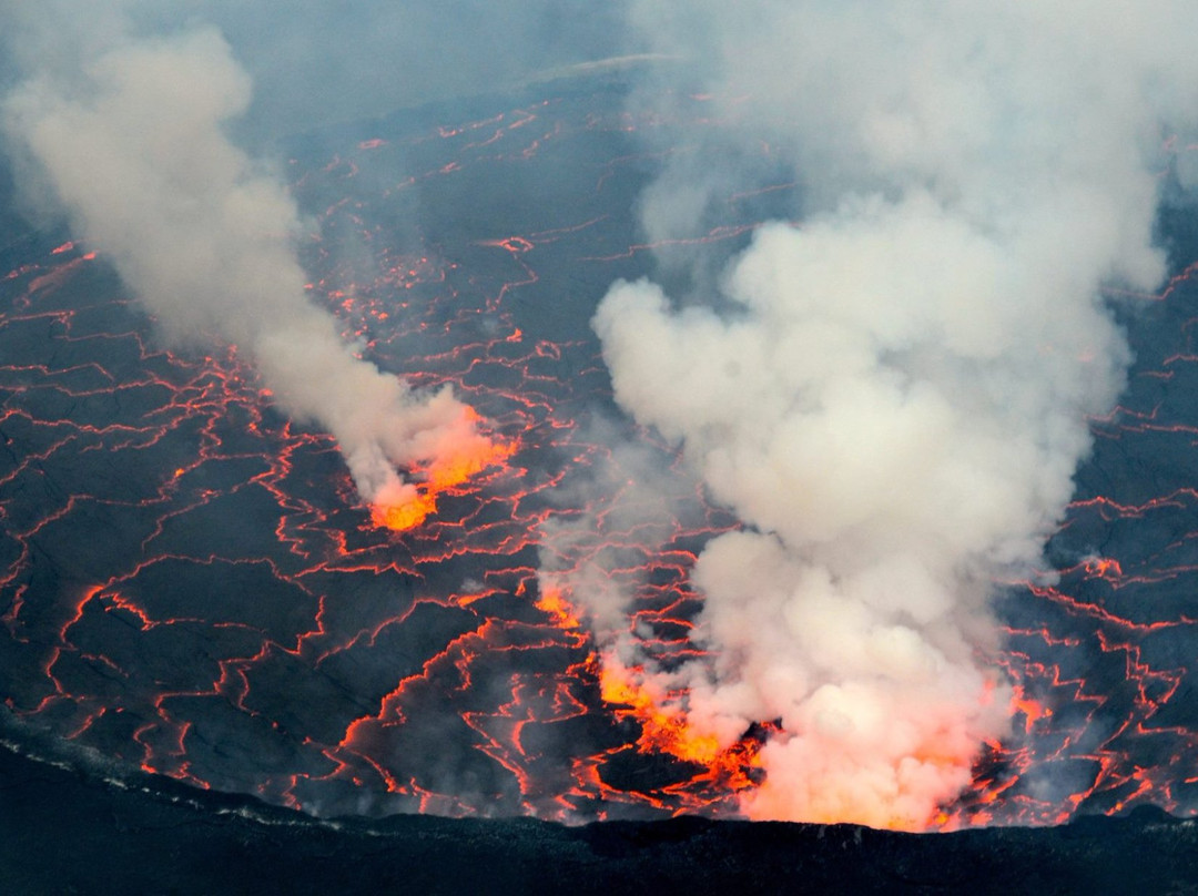 Mount Nyiragongo景点图片