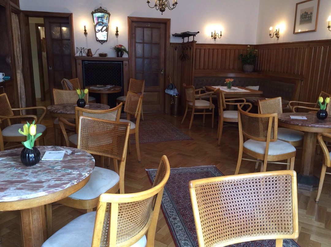 Café Bernhard Burrichter