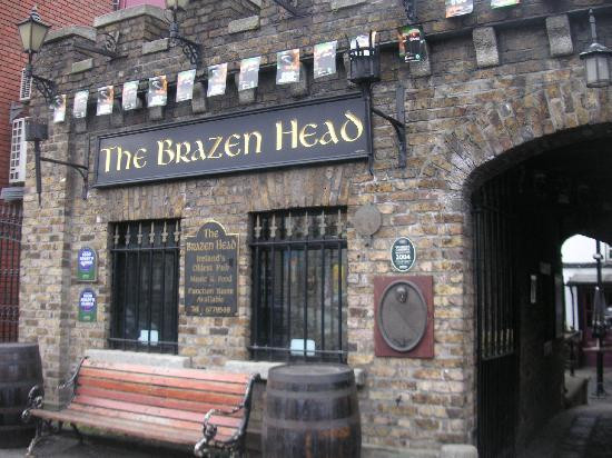 黄铜头颅酒吧-都柏林必去景点