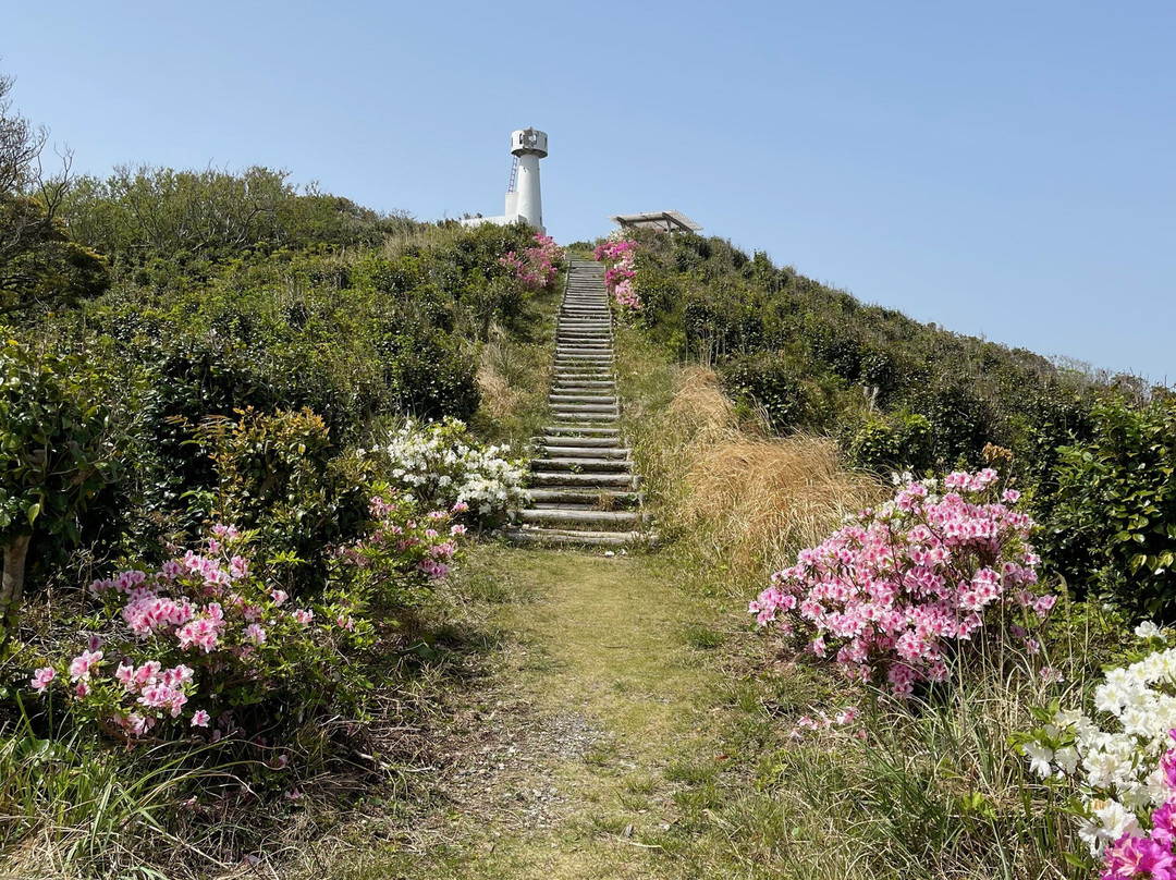 Tsuwasaki Lighthouse景点图片