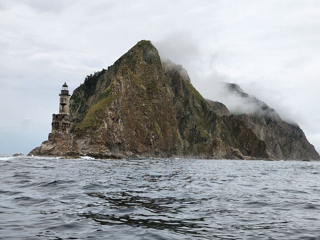 Mountain Kruzenshterna景点图片
