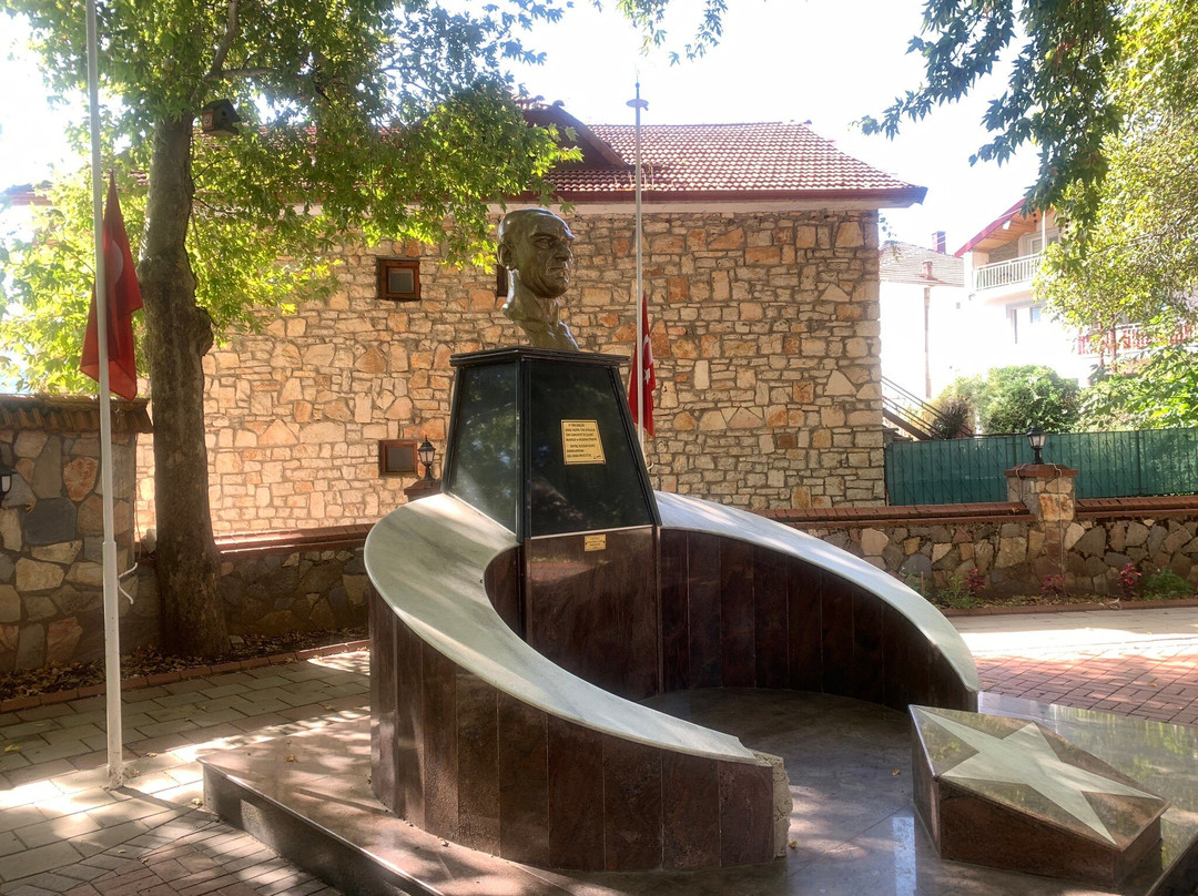 Cevizli Atatürk park ve heykelı-Akseki必去景点