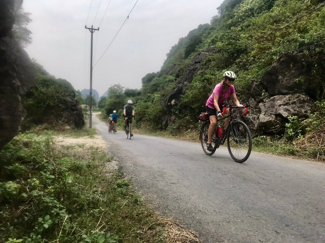 Snail Adventure Tours-河内必去景点