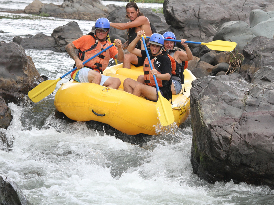 Action Whitewater Adventures-Lotus必去景点