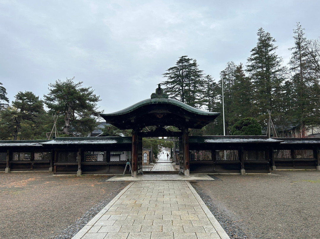 Uesugi Jinja Shrine景点图片