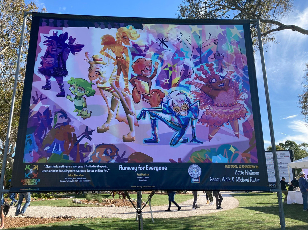 Embracing Our Differences-萨拉索塔必去景点