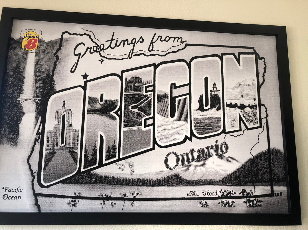 雷德蒙德速8酒店主图