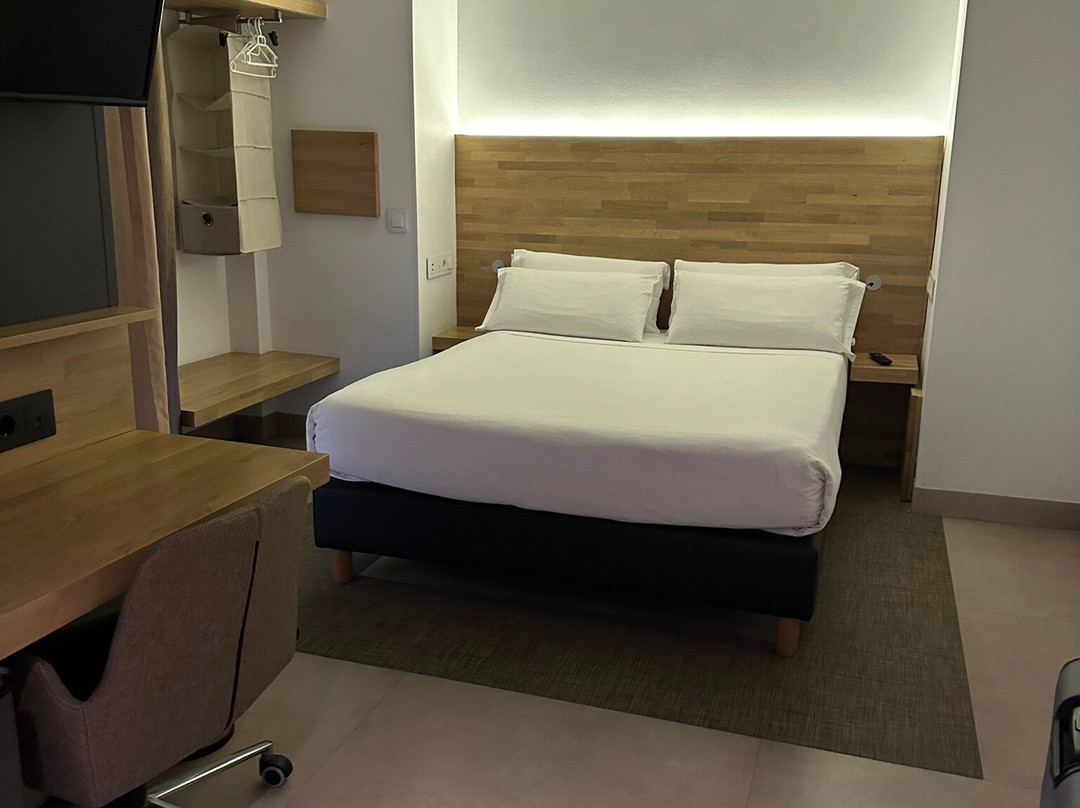 Pompaelo Urban Spa Hotel主图