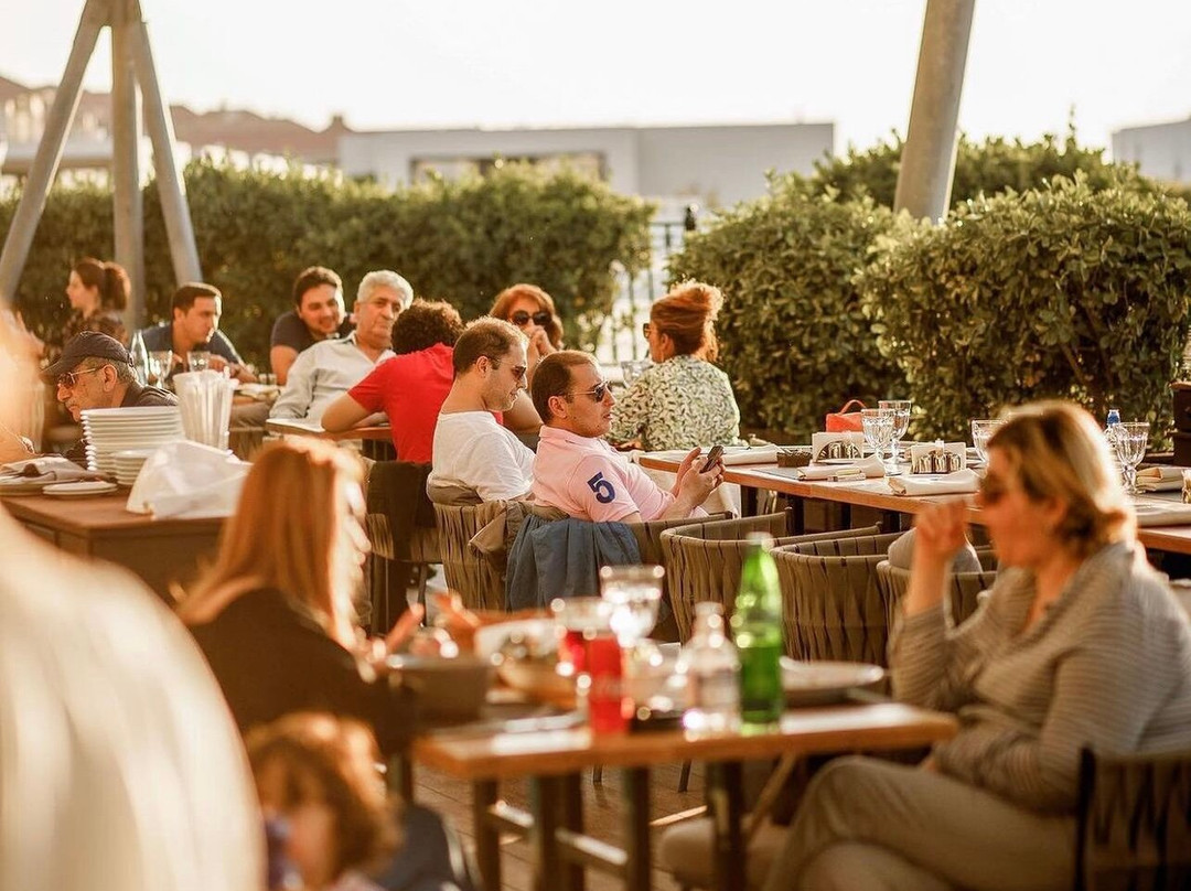 Shore  House  Baku Restaurant