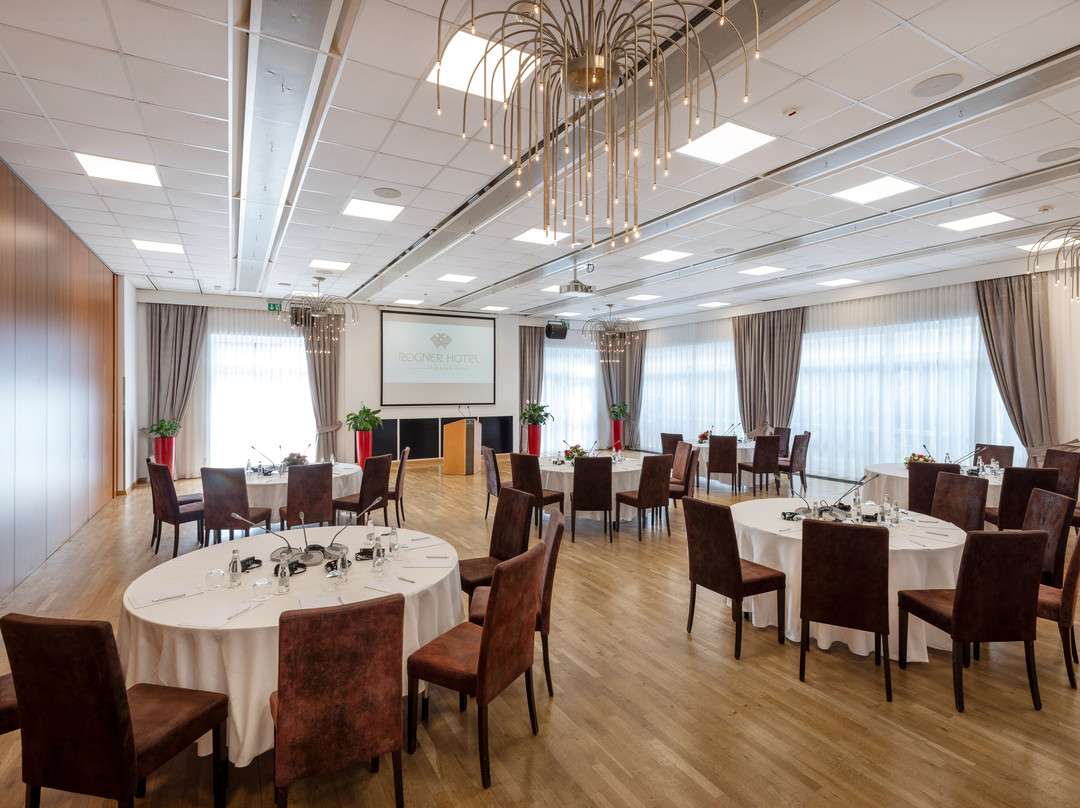 Rogner Hotel Tirana主图