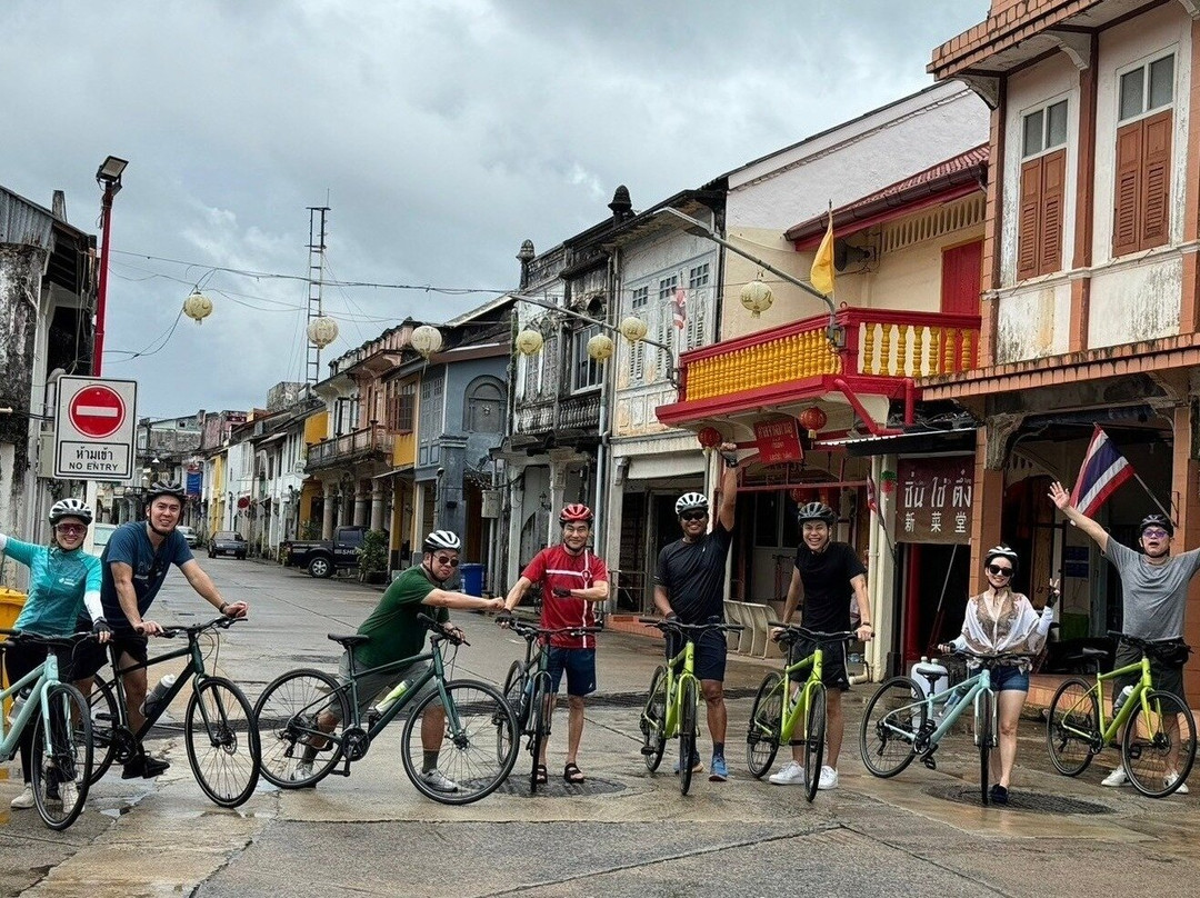 Hands Experiences Bicycle Tour (Thailand)-拉克山必去景点