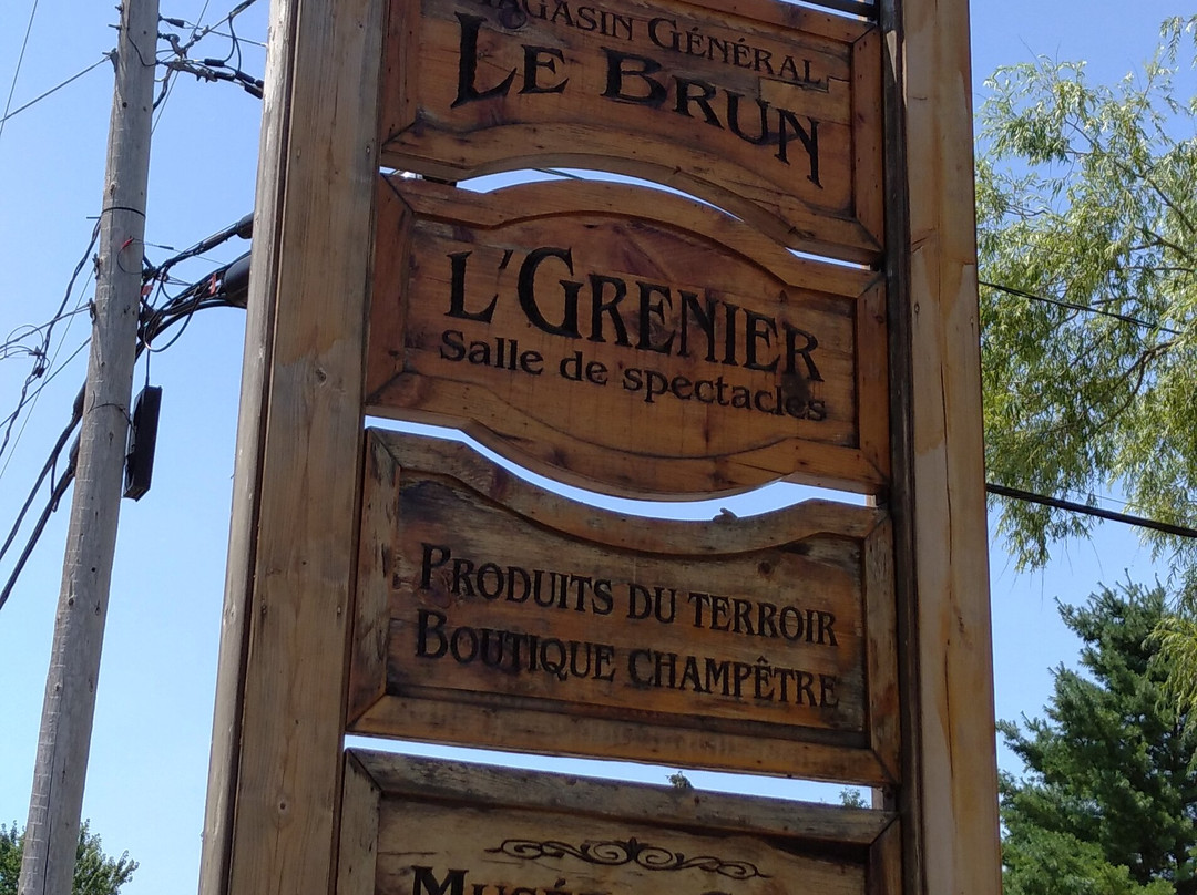 Magasin Général Le Brun-Saint-Edouard-de-Maskinonge必去景点