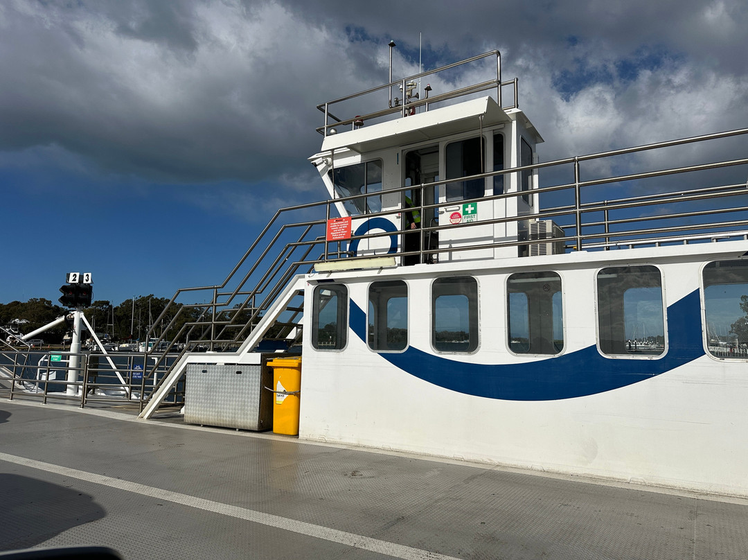 Raymond Island Ferry-Paynesville必去景点