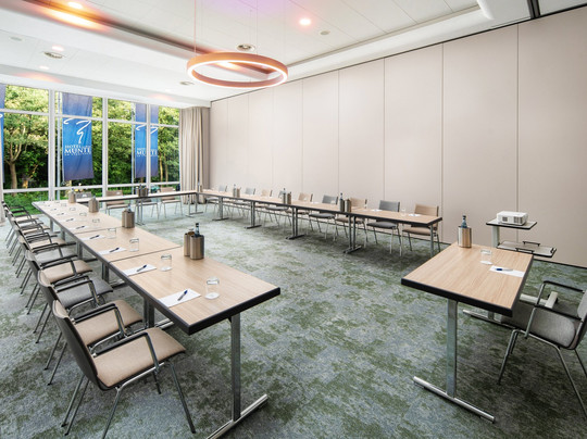 MUNTE - Wellnesshotel am Stadtwald主图