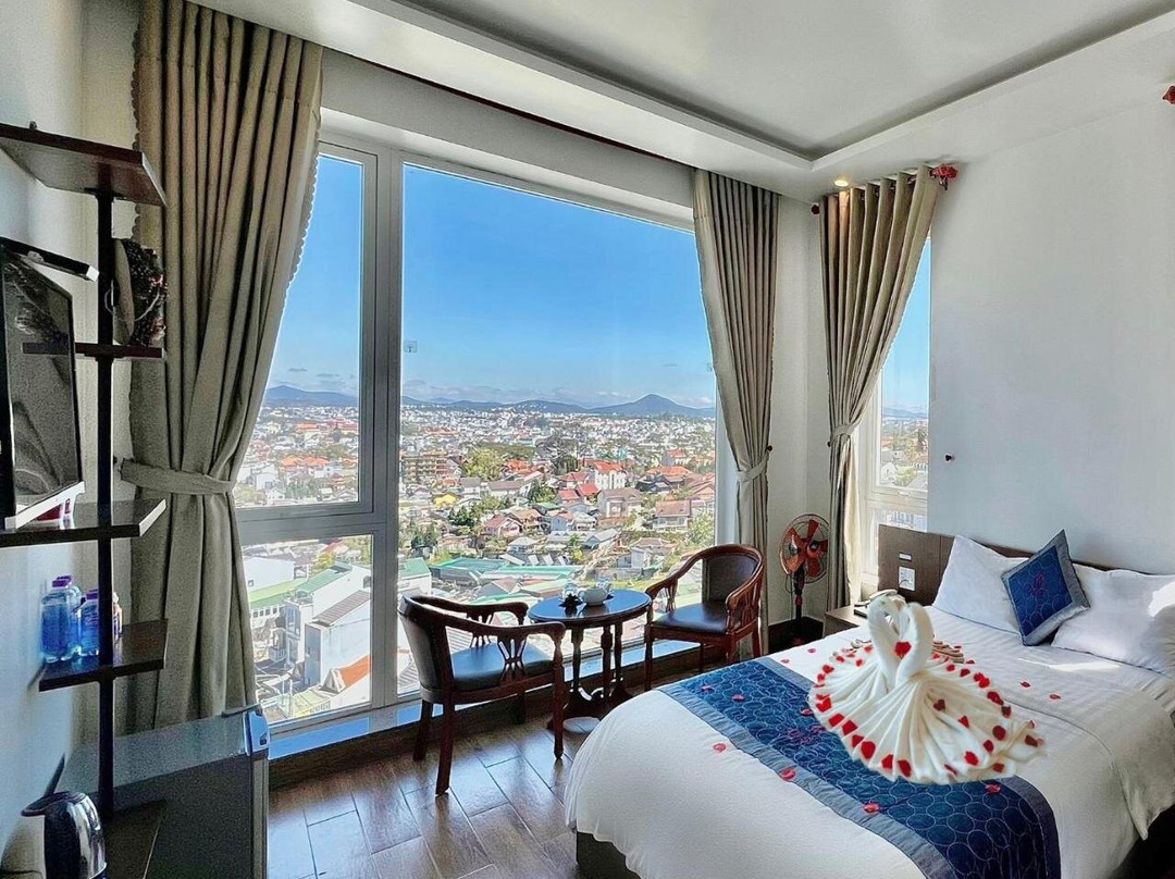 Cosy Hotel & Apartment Dalat主图