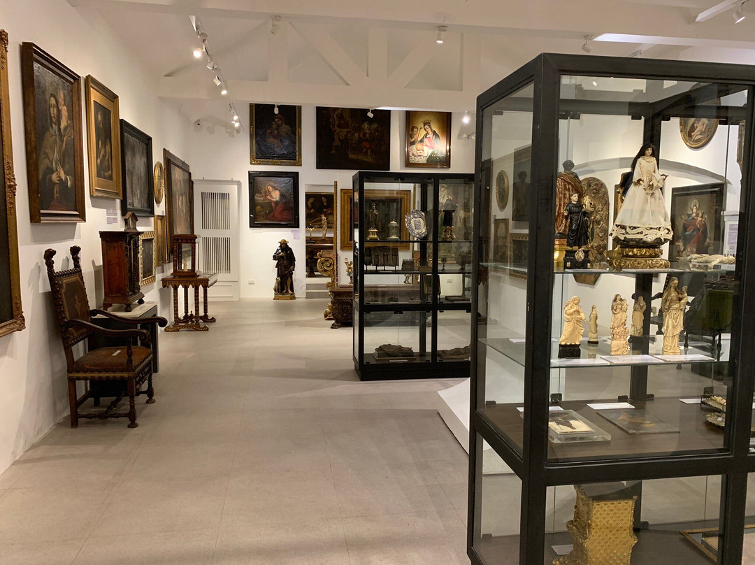 Palacio De Memoria-帕拉纳克市必去景点