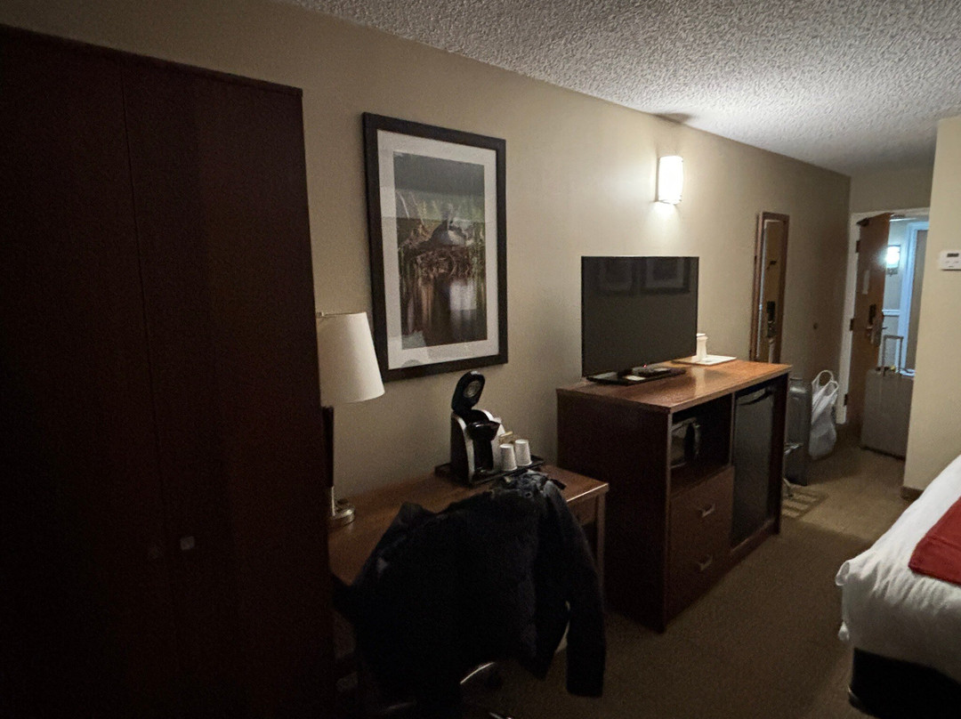 亨茨维尔康福特茵酒店主图