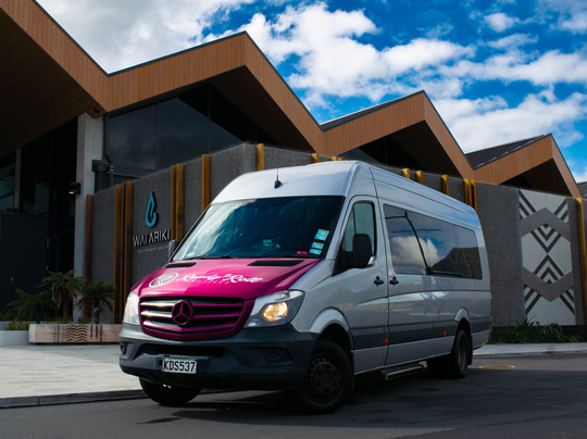 Ready2Roll Tours and Transfers