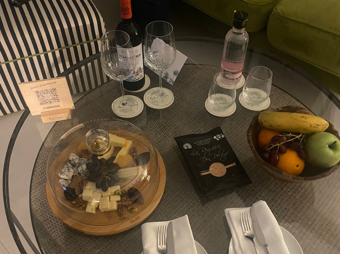 罗马桥酒店主图