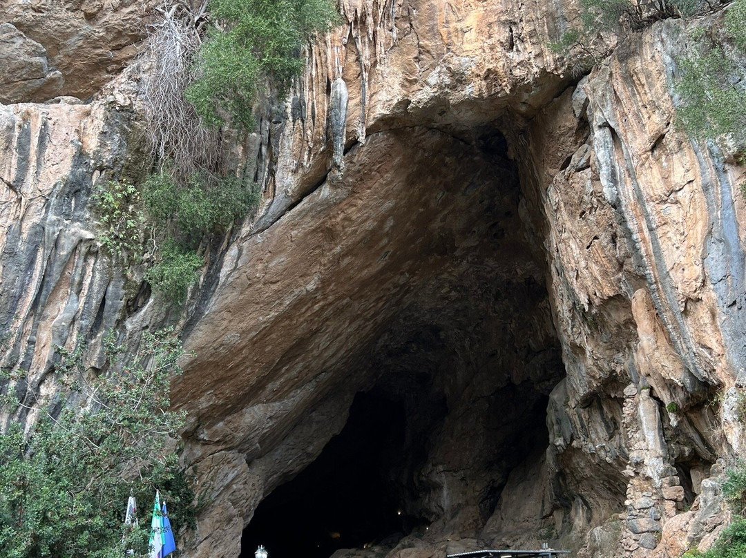 Grotta Di San Giovanni-Domusnovas必去景点