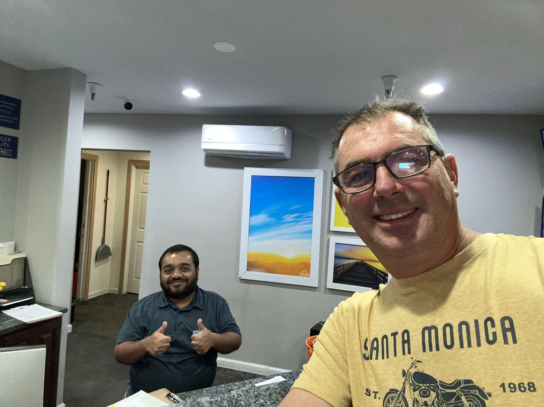 Days Inn & Suites by Wyndham Bridgeport - Clarksburg主图