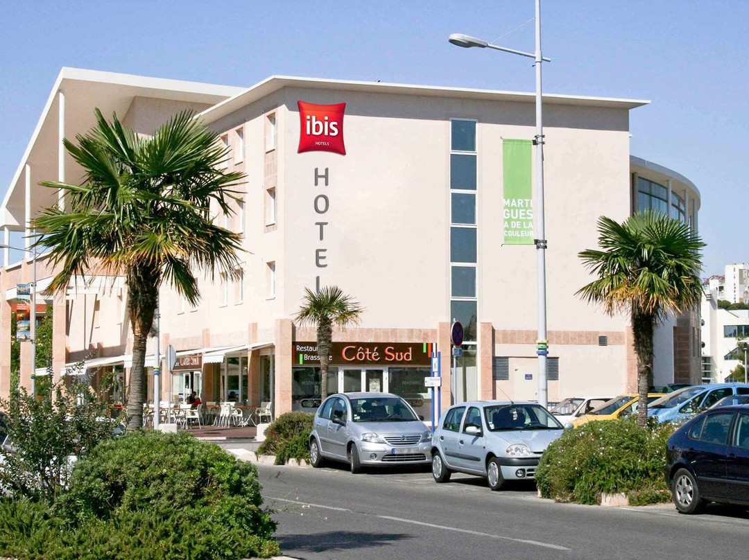 宜必思马蒂格酒店主图