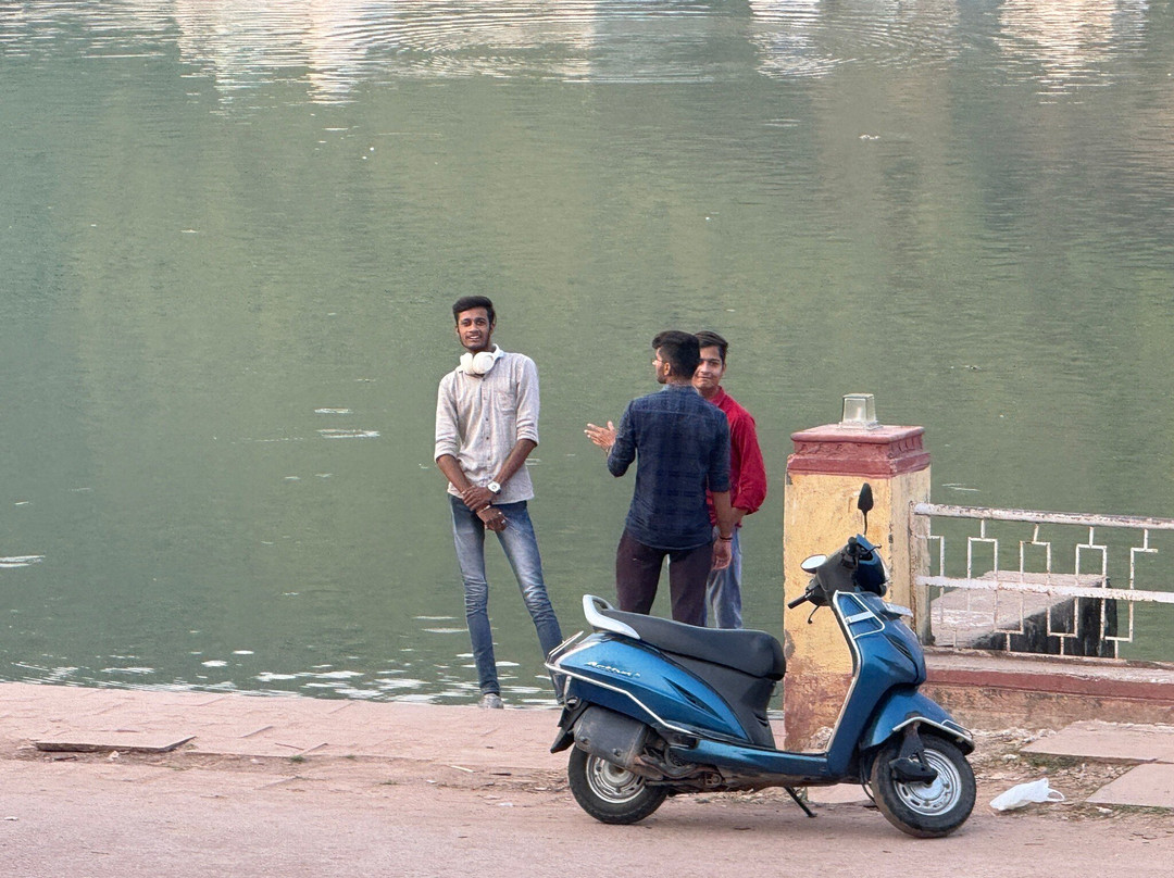 Haveli Uma Megh Tourist Guest House主图