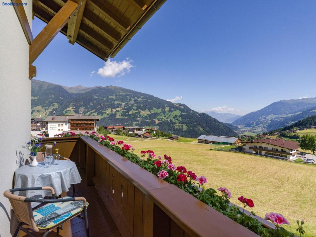 Hainzenberg酒店住宿-Gästehaus Rieser