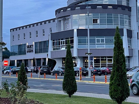 Sura Mica酒店住宿-Motel Select