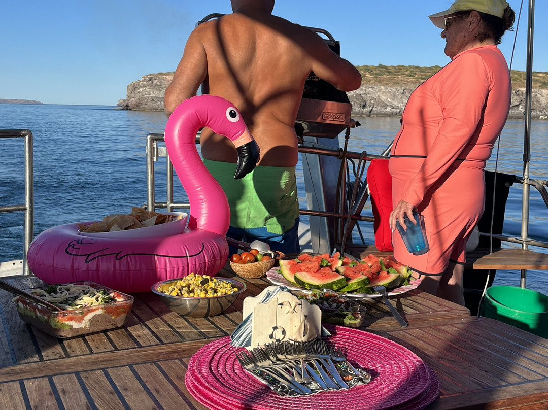 Island Adventure Charters-拉巴斯必去景点