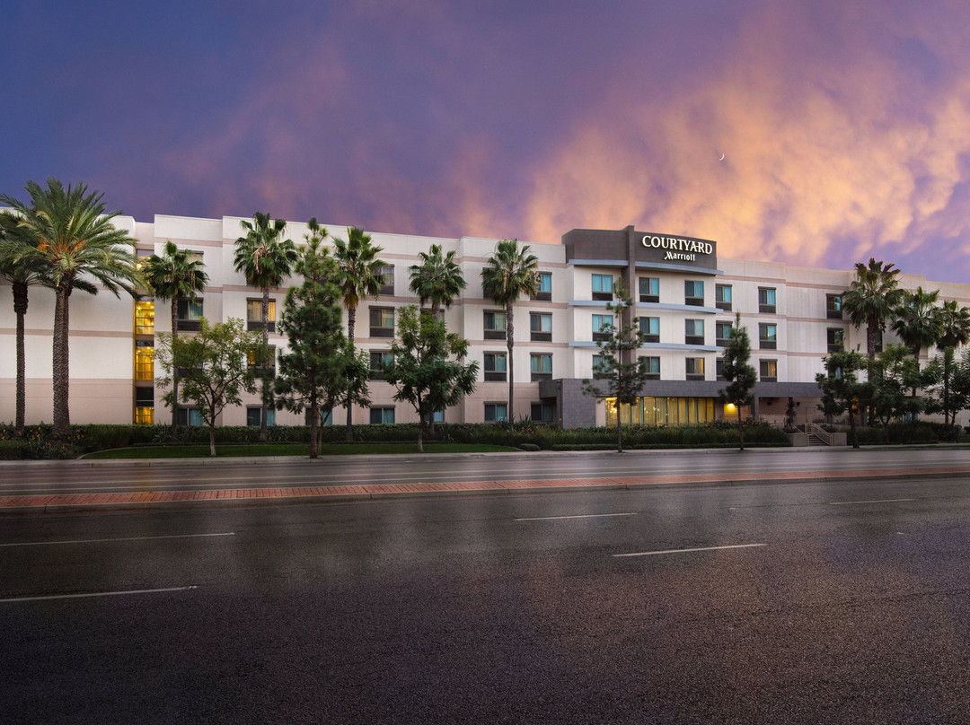 Courtyard by Marriott Santa Ana Orange County主图