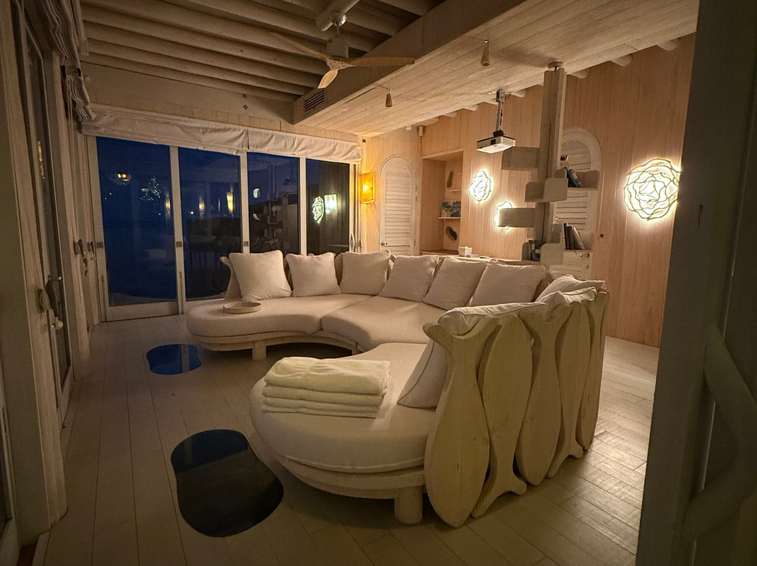 索尼娃贾尼酒店主图