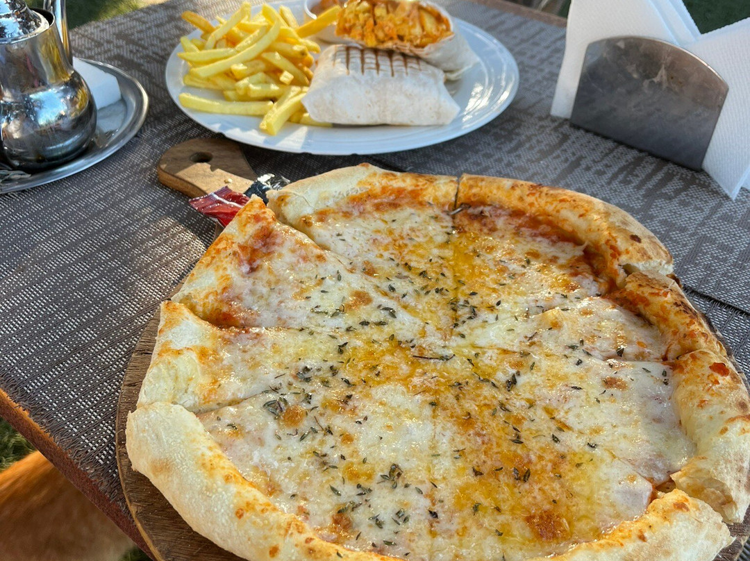 Delice Pizza Bay - Restaurant et Complexe