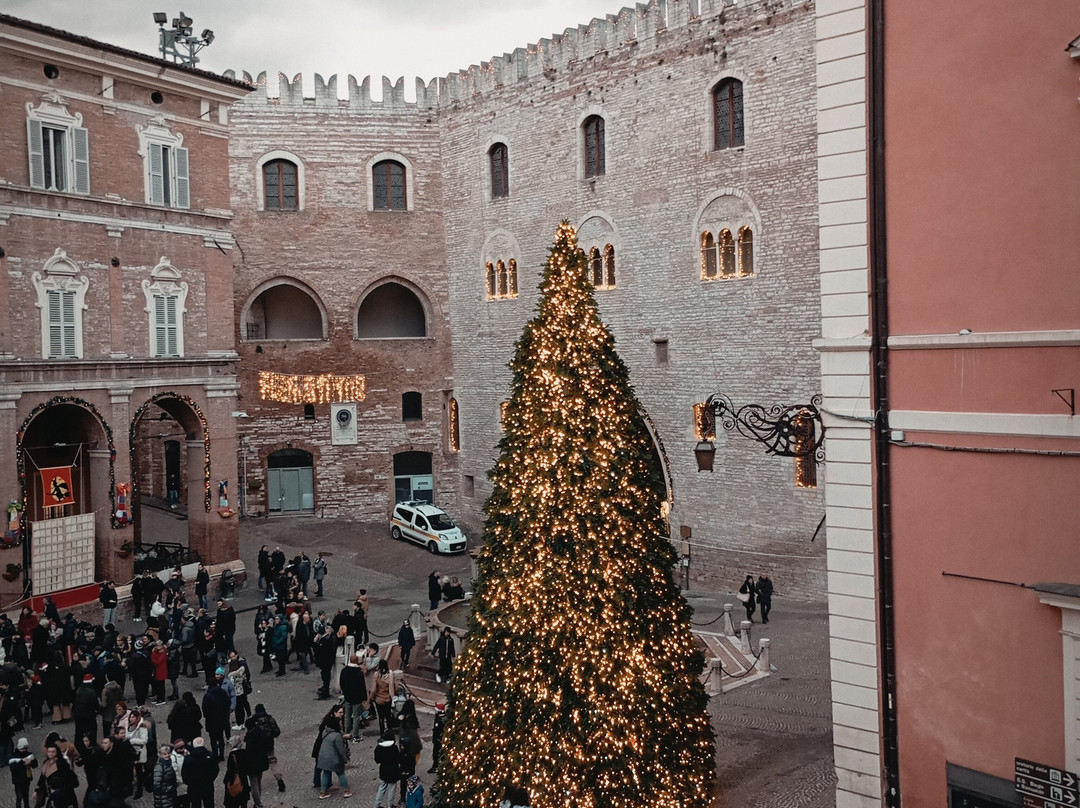 Palazzo del Podesta-Fabriano必去景点