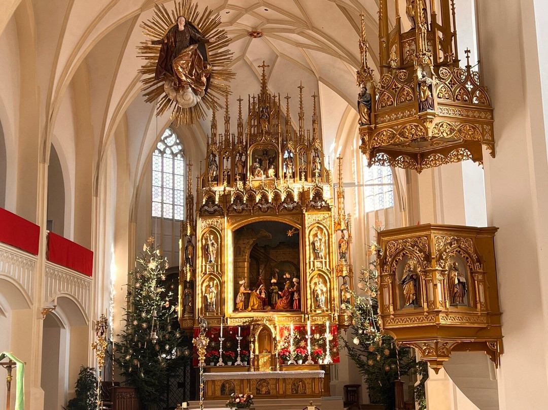Stadtpfarrkirche Mariae Himmelfahrt景点图片