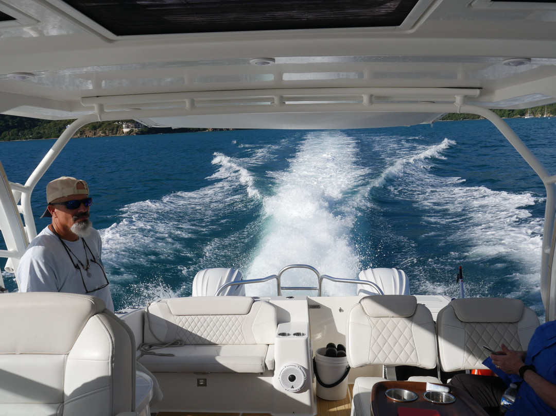 Flyaway Charters-Coral Bay必去景点