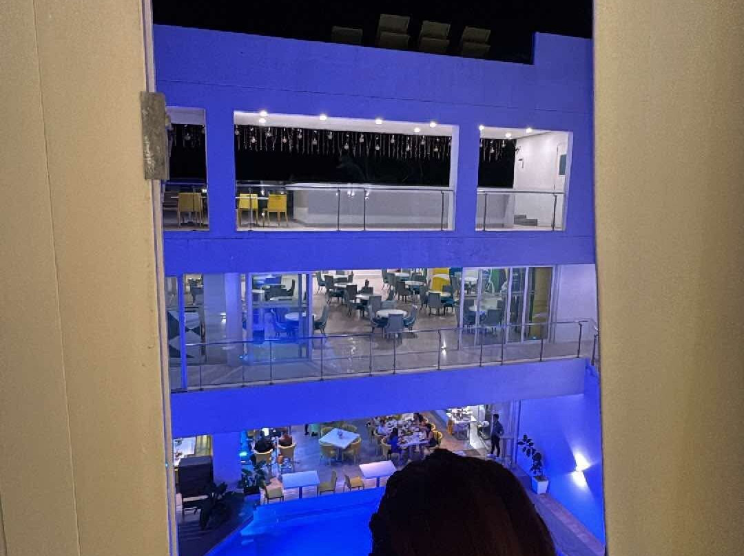 柯伦特阿斯托里亚酒店主图