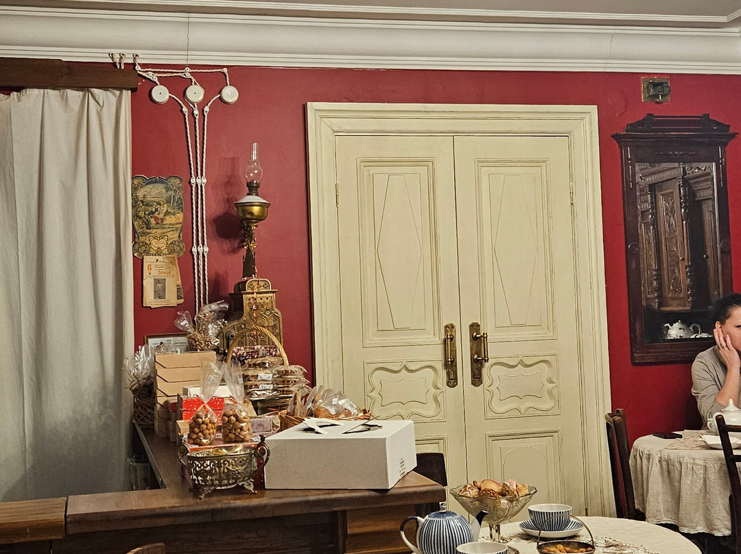 Gingerbread House of Merchants Smyslovykh Rostov Gingerbread
