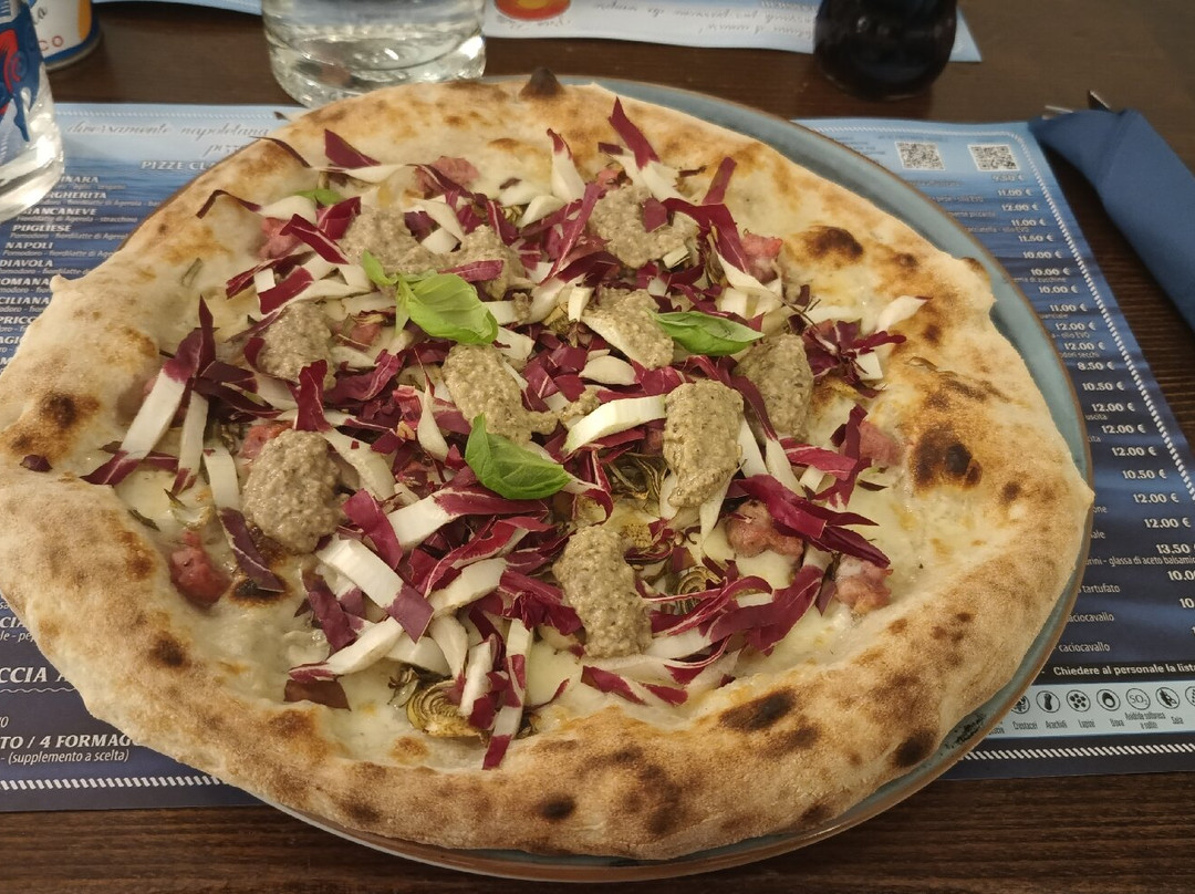 Pizzeria Pria Pulla