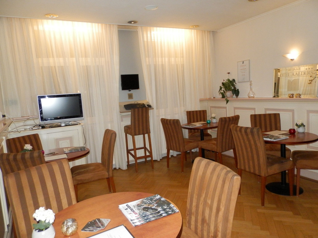 阿尔德尔斯酒店主图