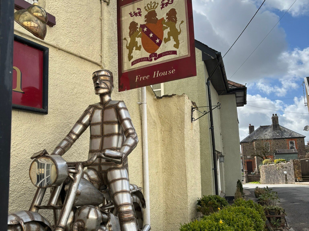 The Poltimore Inn主图