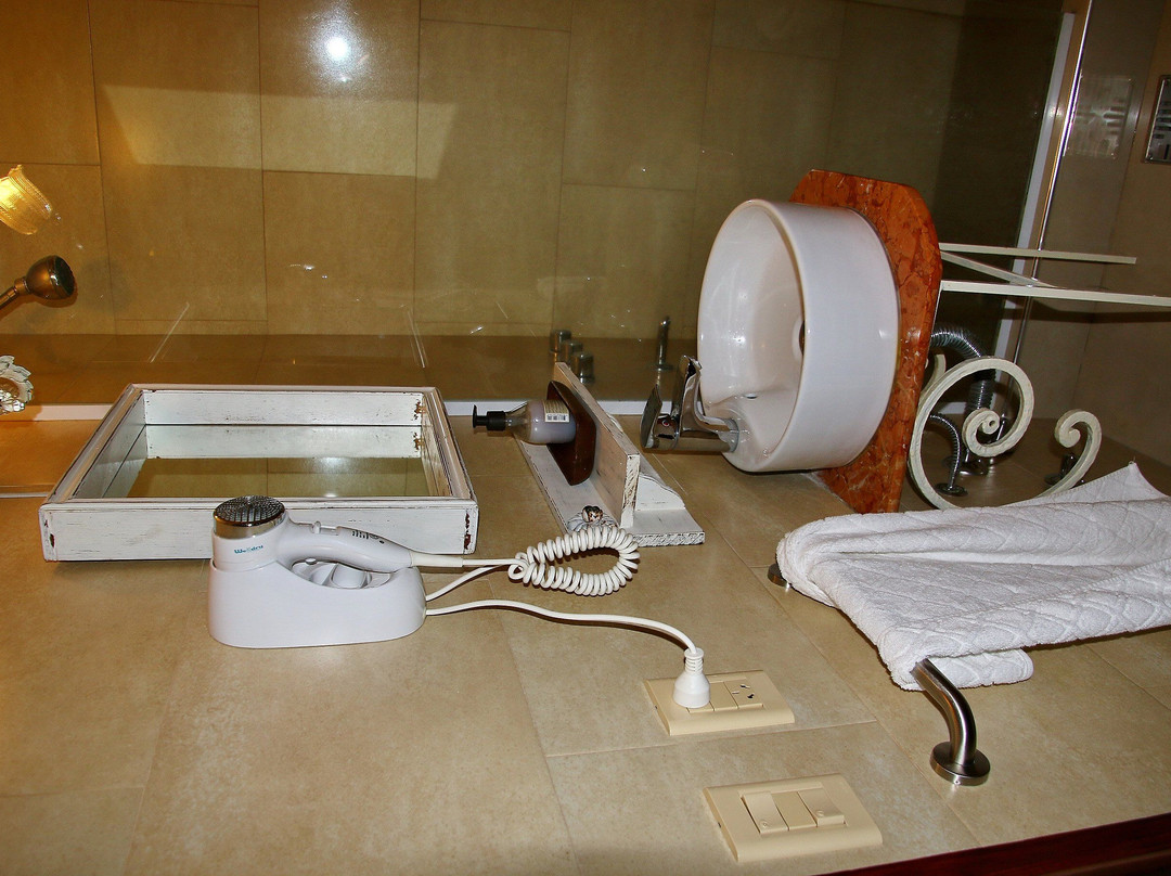 Eze Inn Boutique Hotel主图